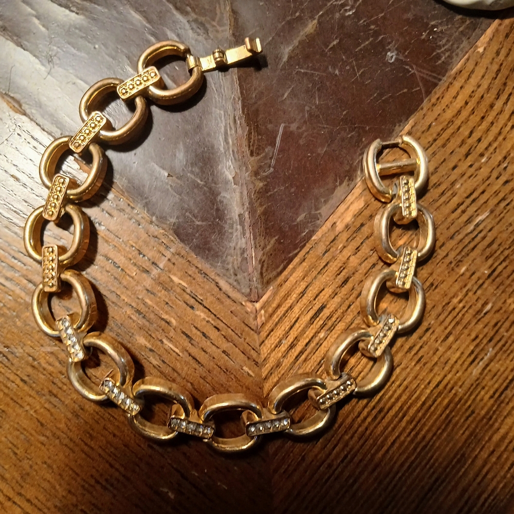 Source Unknown Elegant Gold And Silver Bracelet - image 1